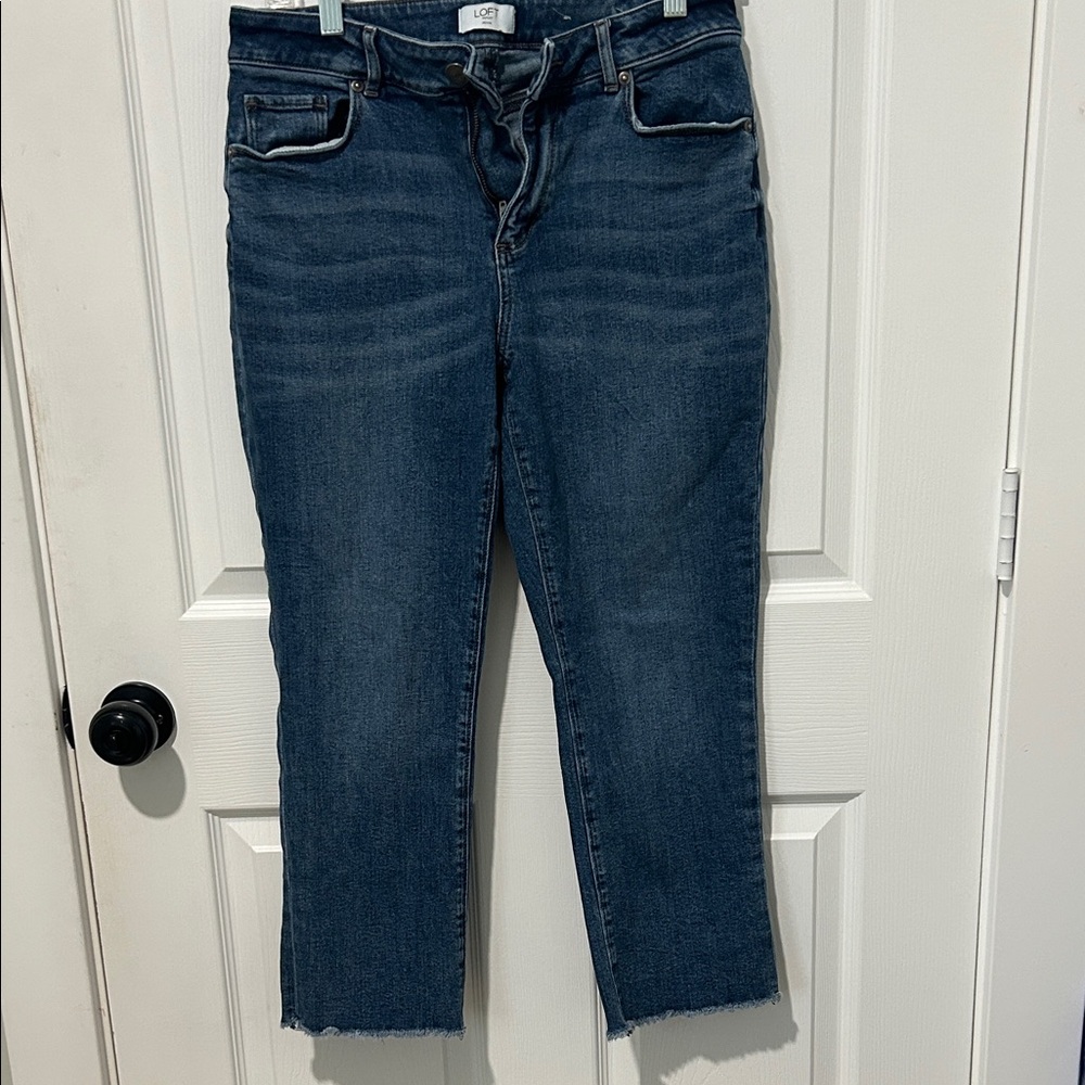 LOFT Curvy Straight Indigo Cropped Jeans